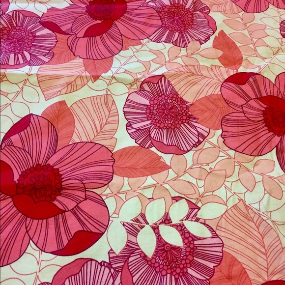 Byer Wear Brand Pink Floral Knee-length Skirt - Picture 2 of 3